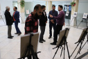 بازدید معاون فرهنگی اجتماعی و دانشجویی و سرپرست حوزه ریاست، روابط عمومی و اموربین الملل به همراه همکاران دانشگاه از  نمایشگاه عکس دستاوردهای انقلاب در اولین روز از دهه فجر