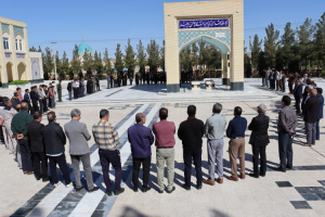 آیین تجدید میثاق با شهدا و محکومیت جنایات امریکا و اسرائیل همزمان با اولین روز کاری سال جدید